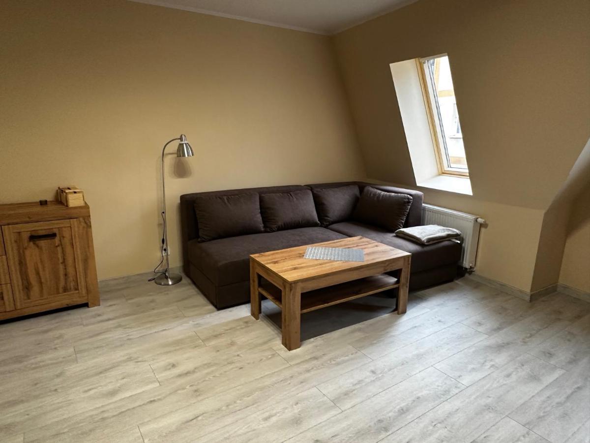 Apartamenty Alicja Дзержонюв Экстерьер фото