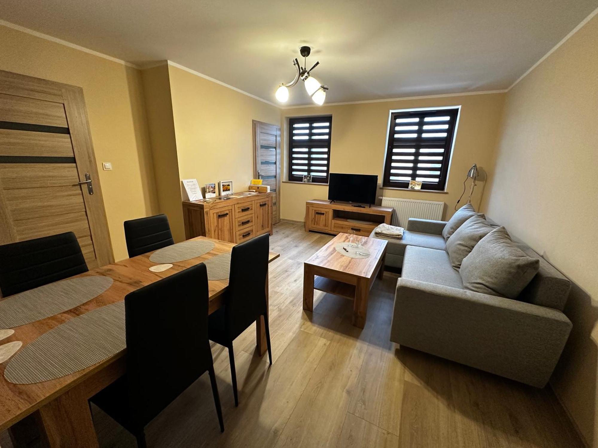 Apartamenty Alicja Дзержонюв Экстерьер фото